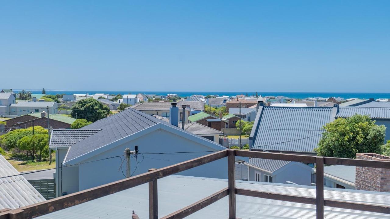 Suikerbekkie Apartment Struisbaai Exterior photo